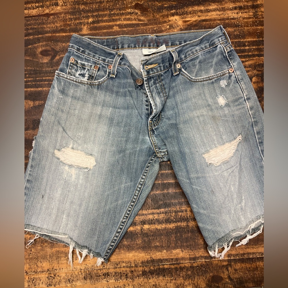 LEVIS shorts - Picture 2 of 11